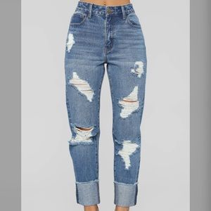 Shanel High Rise Boyfriend Jeans